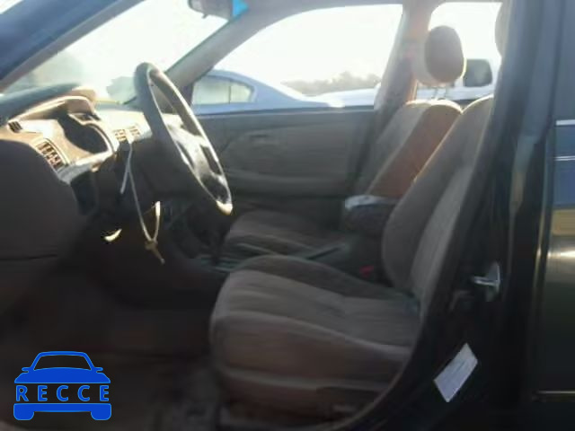 2001 TOYOTA CAMRY 4T1BG22K01U858282 image 4