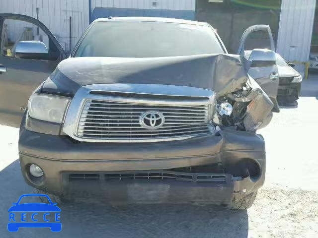 2011 TOYOTA TUNDRA CREWMAX 5TFHW5F12BX189565 image 6