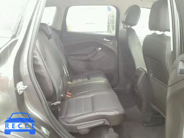 2016 FORD ESCAPE TIT 1FMCU9J95GUA02067 image 5