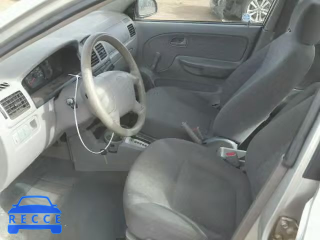 2003 KIA RIO KNADC125636265981 Bild 4