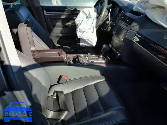 2004 VOLKSWAGEN TOUAREG 4. WVGEM67L94D037653 image 4