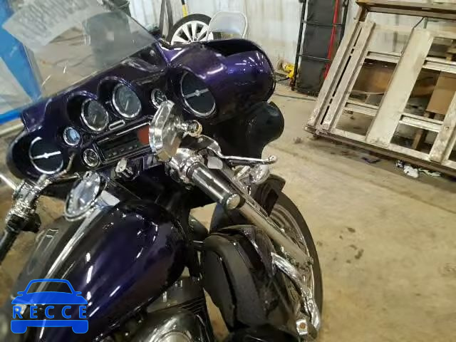 2005 HARLEY-DAVIDSON FLHTCUI 1HD1FCW1X5Y674510 image 8