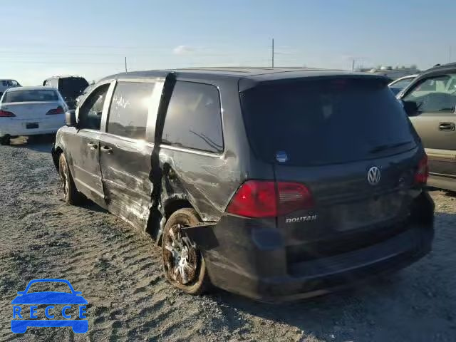 2011 VOLKSWAGEN ROUTAN S 2V4RW4DG6BR717148 image 2