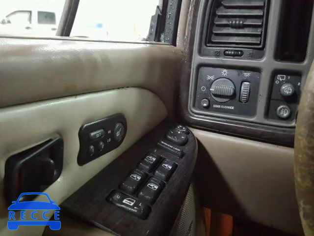 2002 GMC DENALI XL 1GKFK66U82J331914 image 9