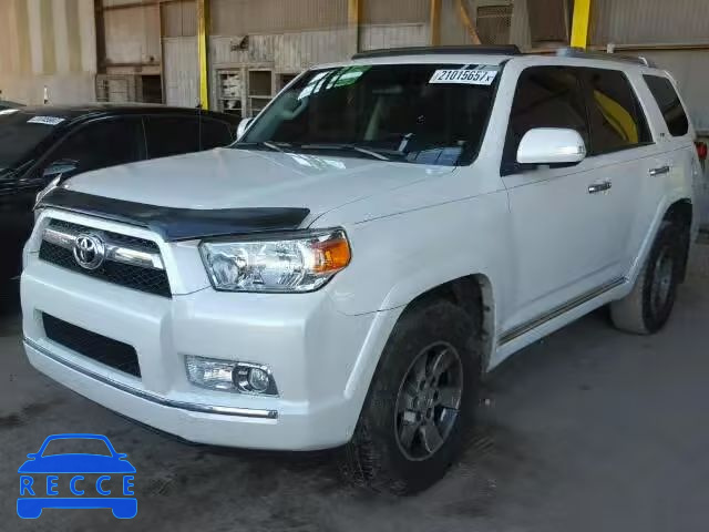 2013 TOYOTA 4RUNNER SR JTEZU5JR6D5064053 image 1