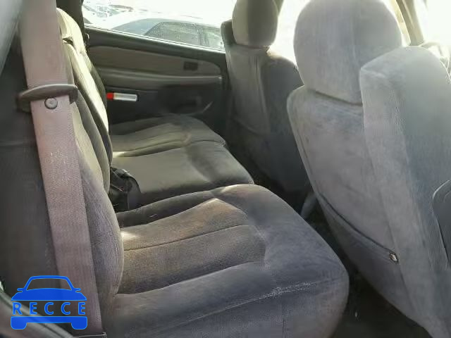 2000 CHEVROLET TAHOE C150 1GNEC13T9YJ138755 image 5