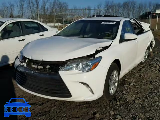 2017 TOYOTA CAMRY LE 4T1BF1FKXHU702056 image 1