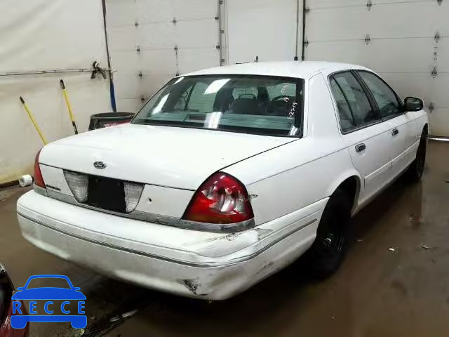 2000 FORD CROWN VICT 2FAFP73W9YX132837 image 3