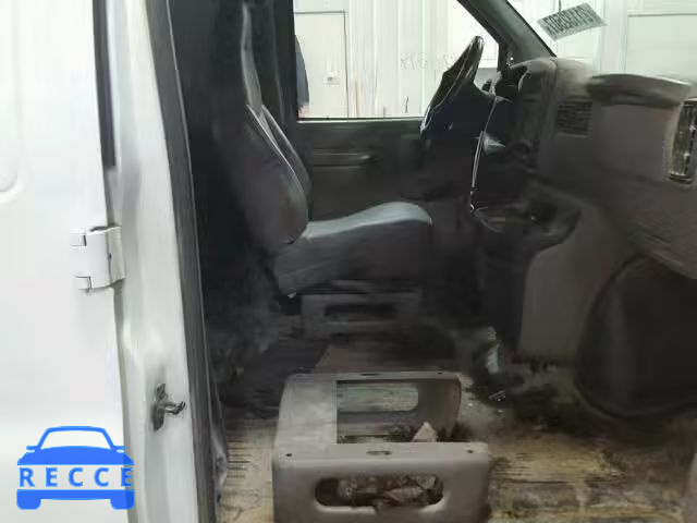 2001 CHEVROLET EXPRESS G1 1GCFG15W011119588 Bild 4