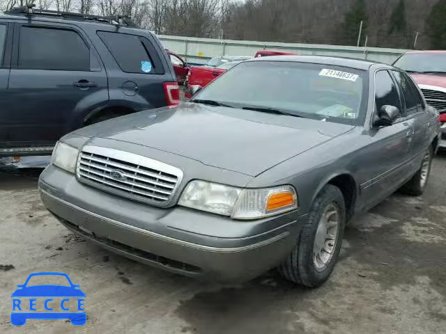 1999 FORD CROWN VICT 2FAFP74W4XX237122 image 1