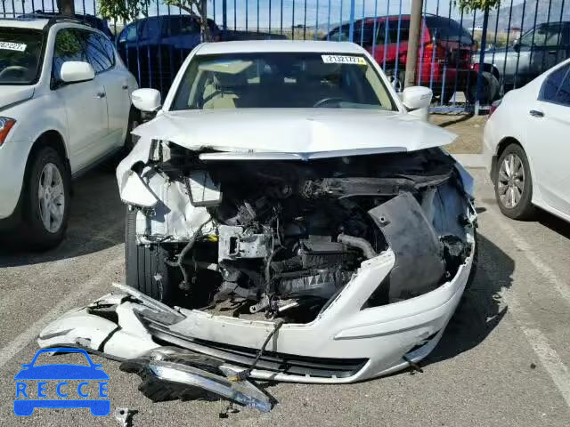 2011 HYUNDAI GENESIS KMHGC4DE2BU113572 image 8