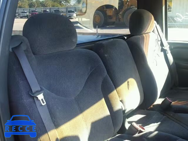 1999 GMC SIERRA C15 1GTEC14V5XE551806 image 5