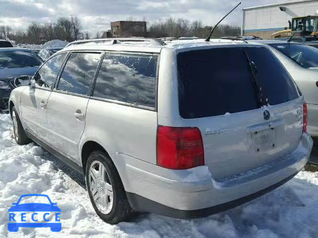 2000 VOLKSWAGEN PASSAT GLX WVWWH23B8YE318832 Bild 2