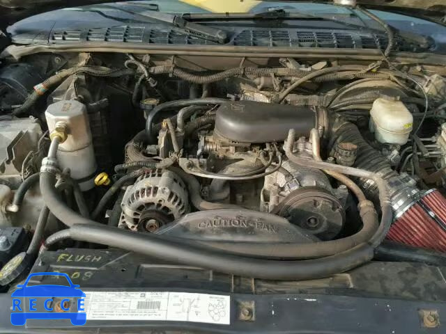 2002 GMC SONOMA 1GTDT13W42K206945 Bild 6