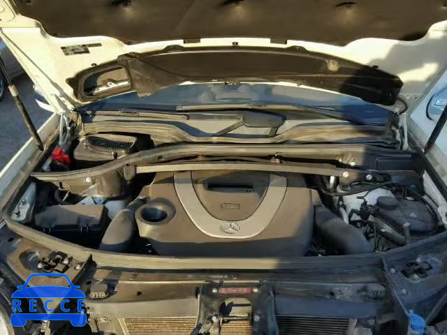 2009 MERCEDES-BENZ GL450 4 MA 4JGBF71E79A457384 Bild 6