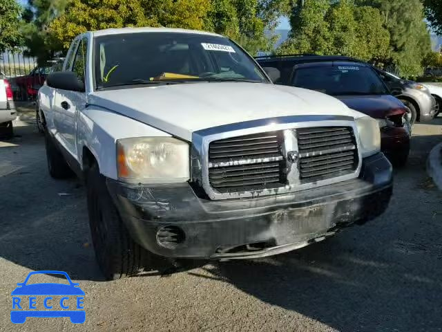 2005 DODGE DAKOTA ST 1D7HE22K35S194619 Bild 0