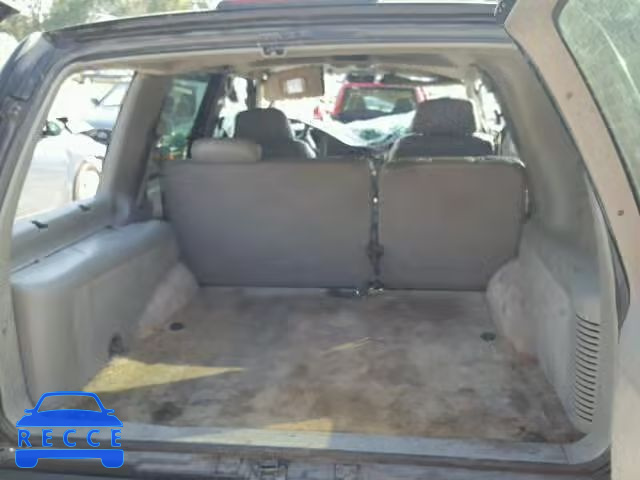 1998 CHEVROLET TAHOE C150 1GNEC13R3WR136891 image 8