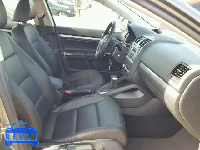 2010 VOLKSWAGEN JETTA LIMI 3VWAZ7AJ9AM102743 image 4