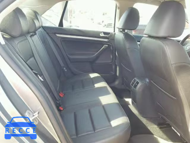 2010 VOLKSWAGEN JETTA LIMI 3VWAZ7AJ9AM102743 image 5