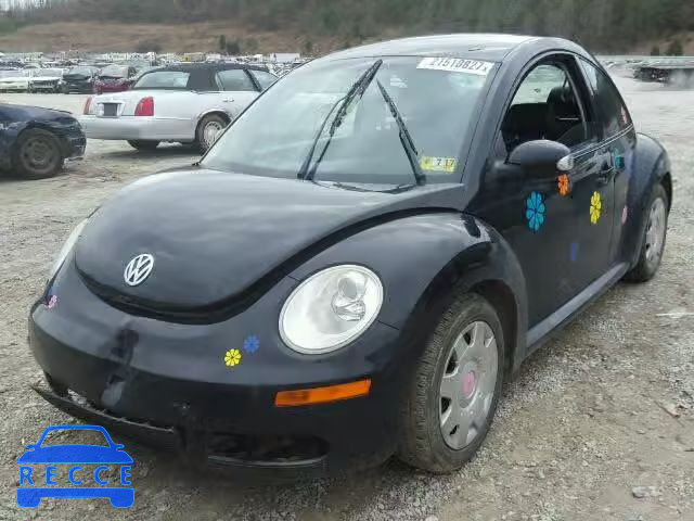 2010 VOLKSWAGEN NEW BEETLE 3VWPG3AG2AM018468 image 1