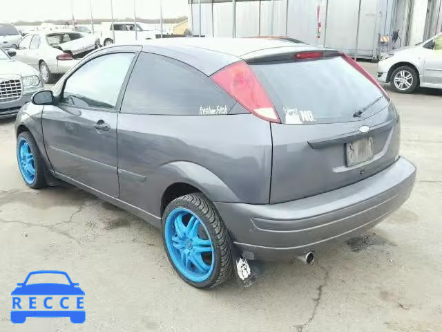 2004 FORD FOCUS ZX3 3FAHP31Z24R107043 image 2