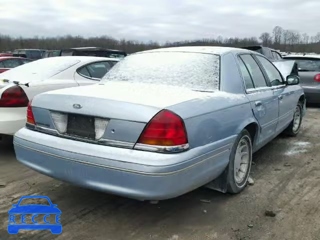 2002 FORD CROWN VICT 2FAFP74W62X103947 image 3