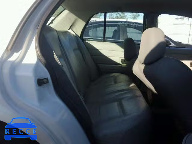 2005 FORD CROWN VIC 2FAFP71W95X146672 image 5