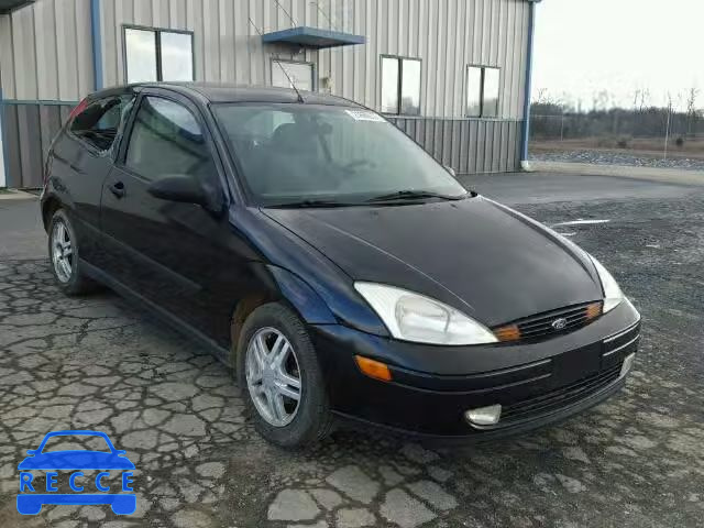 2000 FORD FOCUS ZX3 3FAFP3138YR202876 image 0