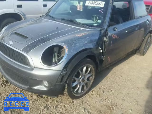 2007 MINI COOPER S WMWMF73577TT84400 image 8