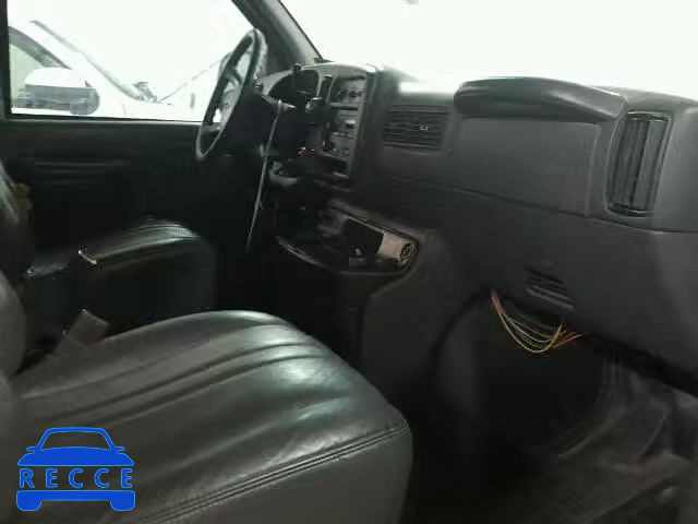 2002 CHEVROLET EXPRESS G1 1GCFG15WX21232966 image 4