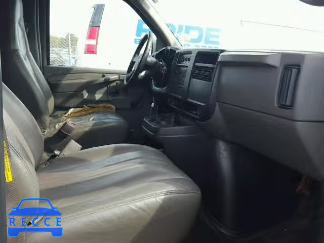 2005 CHEVROLET EXPRESS G1 1GCFG15XX51231930 Bild 4