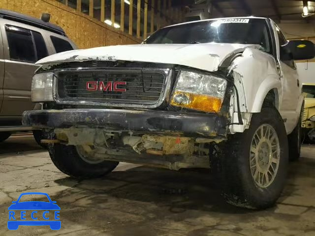 2000 GMC JIMMY 1GKCT18W3YK238545 image 8