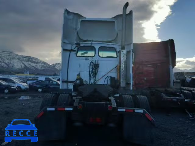 2005 STERLING TRUCK A9500 2FWBA2DE75AV35393 Bild 5