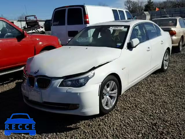 2010 BMW 528I WBANU5C51AC461011 Bild 1