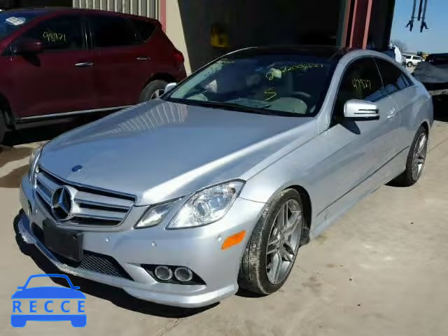 2010 MERCEDES-BENZ E550 WDDKJ7CB8AF058051 зображення 1