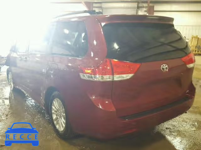 2014 TOYOTA SIENNA XLE 5TDYK3DC3ES437563 image 2