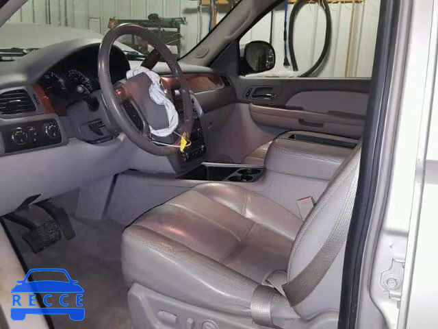 2008 GMC YUKON 1GKFK13028J191047 зображення 4