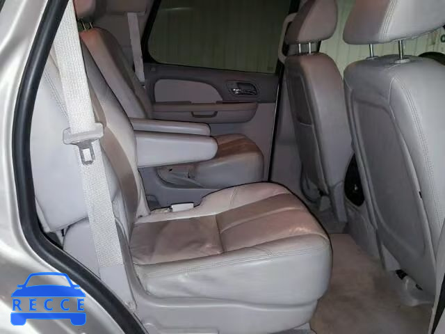 2008 GMC YUKON 1GKFK13028J191047 зображення 5