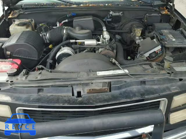 1998 GMC K1500 SUBU 1GKFK16R5WJ725343 image 6