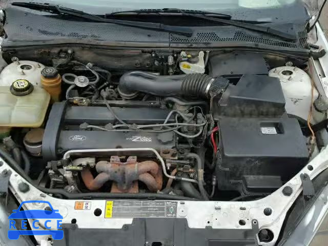 2000 FORD FOCUS ZX3 3FAFP3135YR224964 image 6
