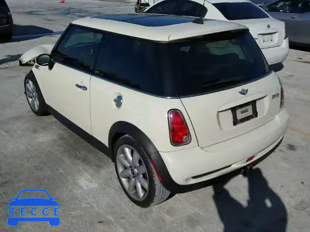 2006 MINI COOPER S WMWRE335X6TL21226 image 2