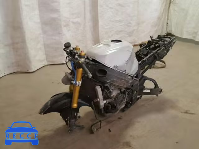 2003 SUZUKI GSX-R1000 JS1GT75A632106701 image 1