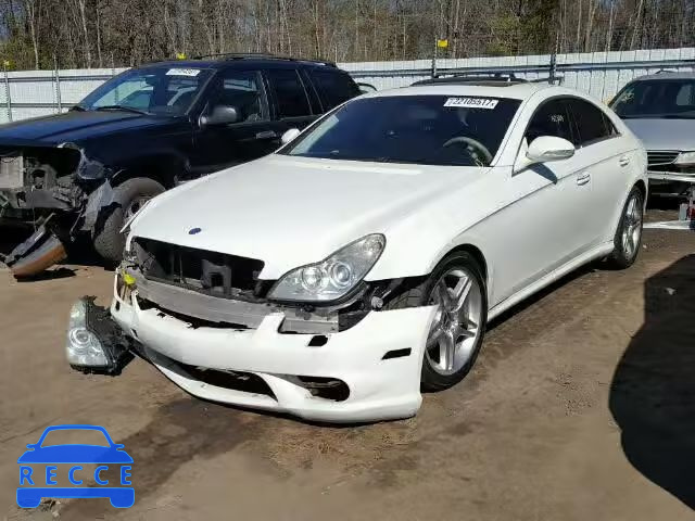 2007 MERCEDES-BENZ CLS550 WDDDJ72XX7A095212 зображення 1