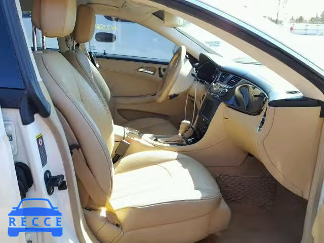 2007 MERCEDES-BENZ CLS550 WDDDJ72XX7A095212 зображення 4