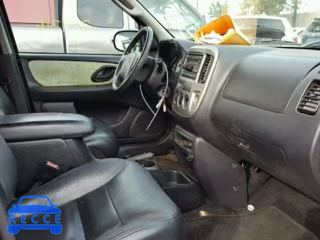 2003 FORD ESCAPE LIM 1FMCU94123KB54951 image 4