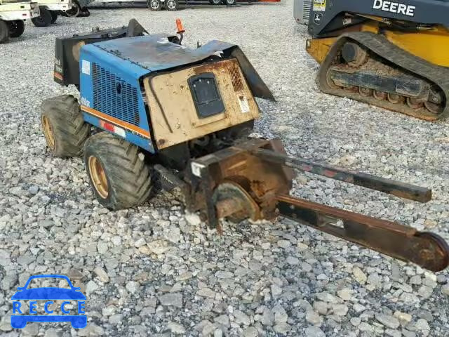 2001 DITCH WITCH 400SX 2V0944 image 0