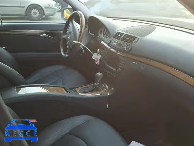 2008 MERCEDES-BENZ E550 WDBUF72X48B300030 image 4