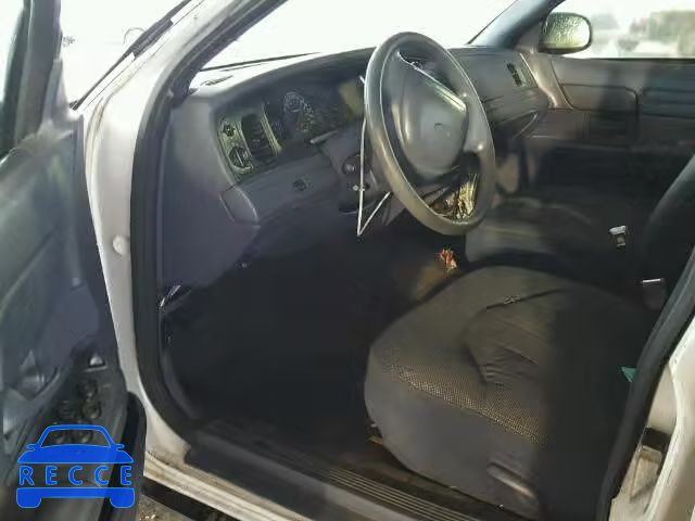 2000 FORD CROWN VIC 2FAFP71W6YX215919 image 8