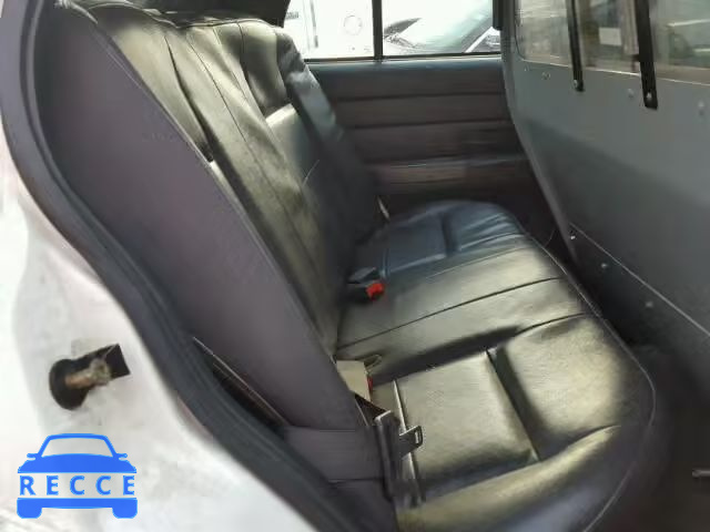 2005 FORD CROWN VIC 2FAHP71W65X109099 зображення 5