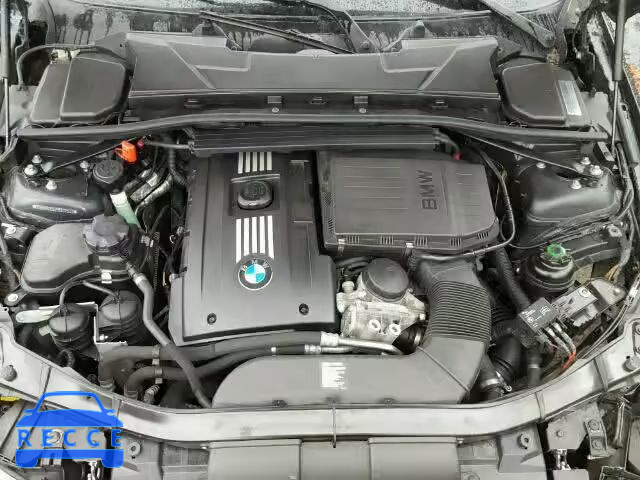 2011 BMW 335IS WBAKG1C52BE617503 Bild 6